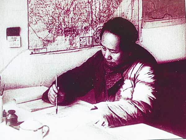 毛澤東為中央黨校題寫校訓(xùn)“實(shí)事求是，不尚空談”
