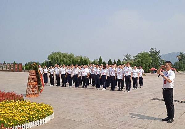 西柏坡黨?，F(xiàn)場教學(xué)