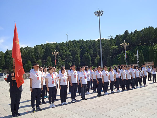 西柏坡黨?，F(xiàn)場教學(xué)